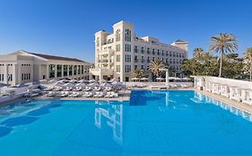 Las Arenas Balneario Valencia